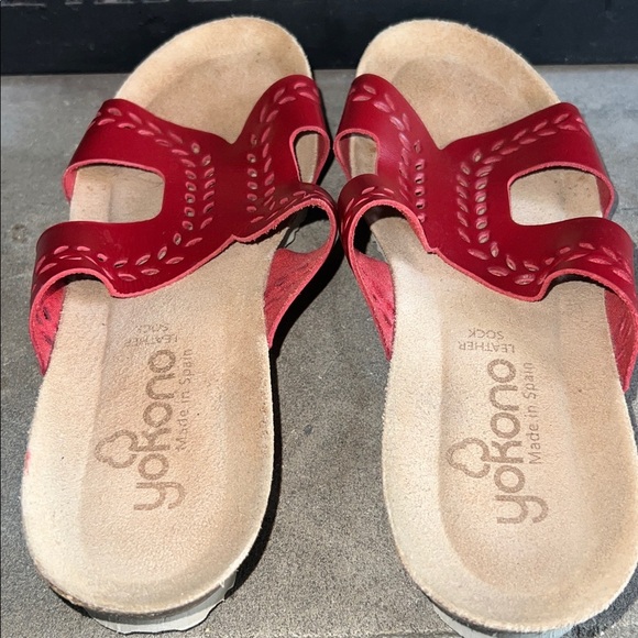 Yukono Slip On Red Leather Sock Open Toe - Picture 2 of 5